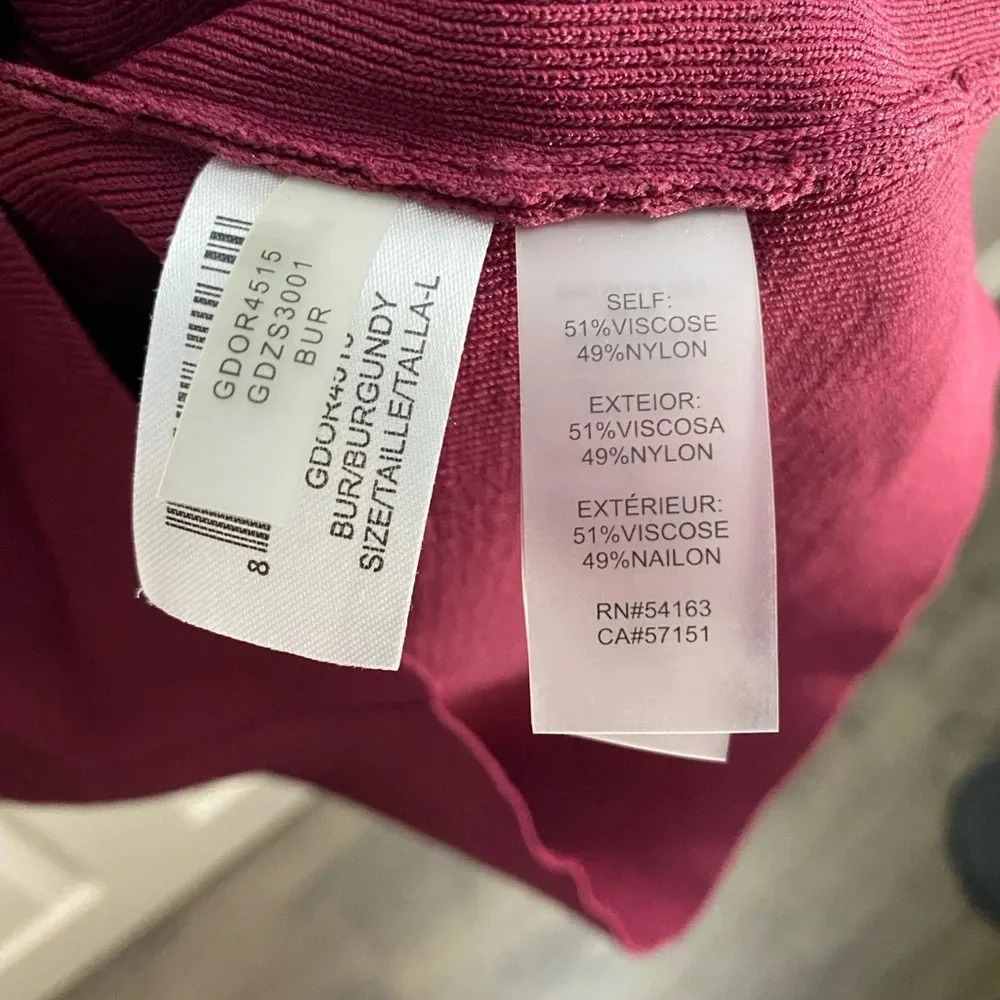 GUESS Sweater Dress Size L Burgundy Bodycon – Sleeveless Turtleneck Ribbed Waist - Picture 6 of 7